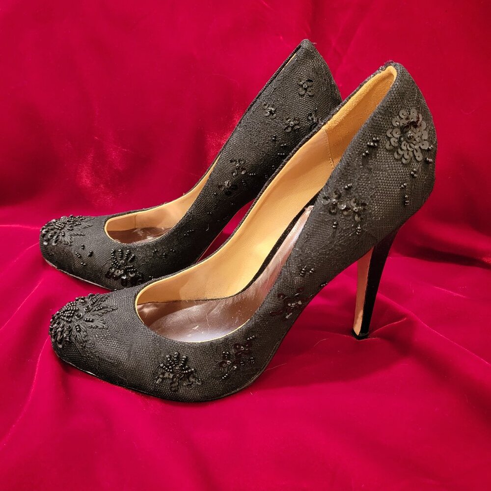 Black lace Beaded Badgley MIschka Pumps